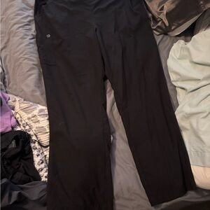 Wonder wink scrub bottoms 
Size 2x
Never worn